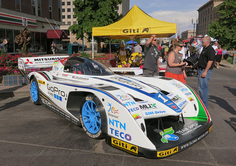 Illustration for article titled EVs Racing: Pikes Peak International Hill Climb